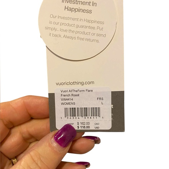 NWT Vuori all the form flare FRENCH ROAST Size L - Picture 4 of 4